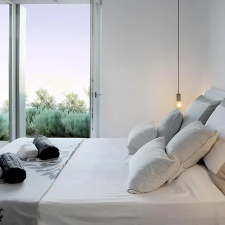 Spilia By Blend In Blue * Stelida (Naxos)