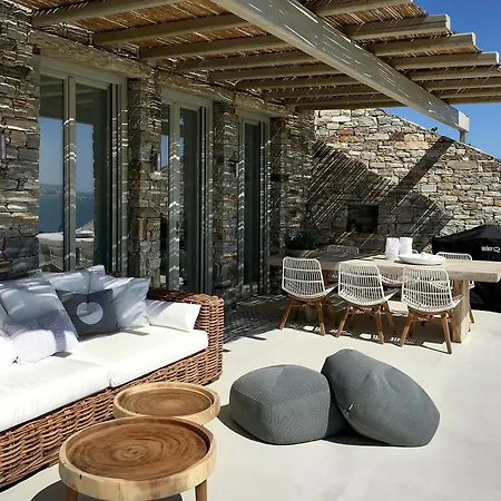 Villa Spilia By Blend In Blue *